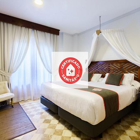 Hotel Boutique Reina Mora Гранада Екстериор снимка