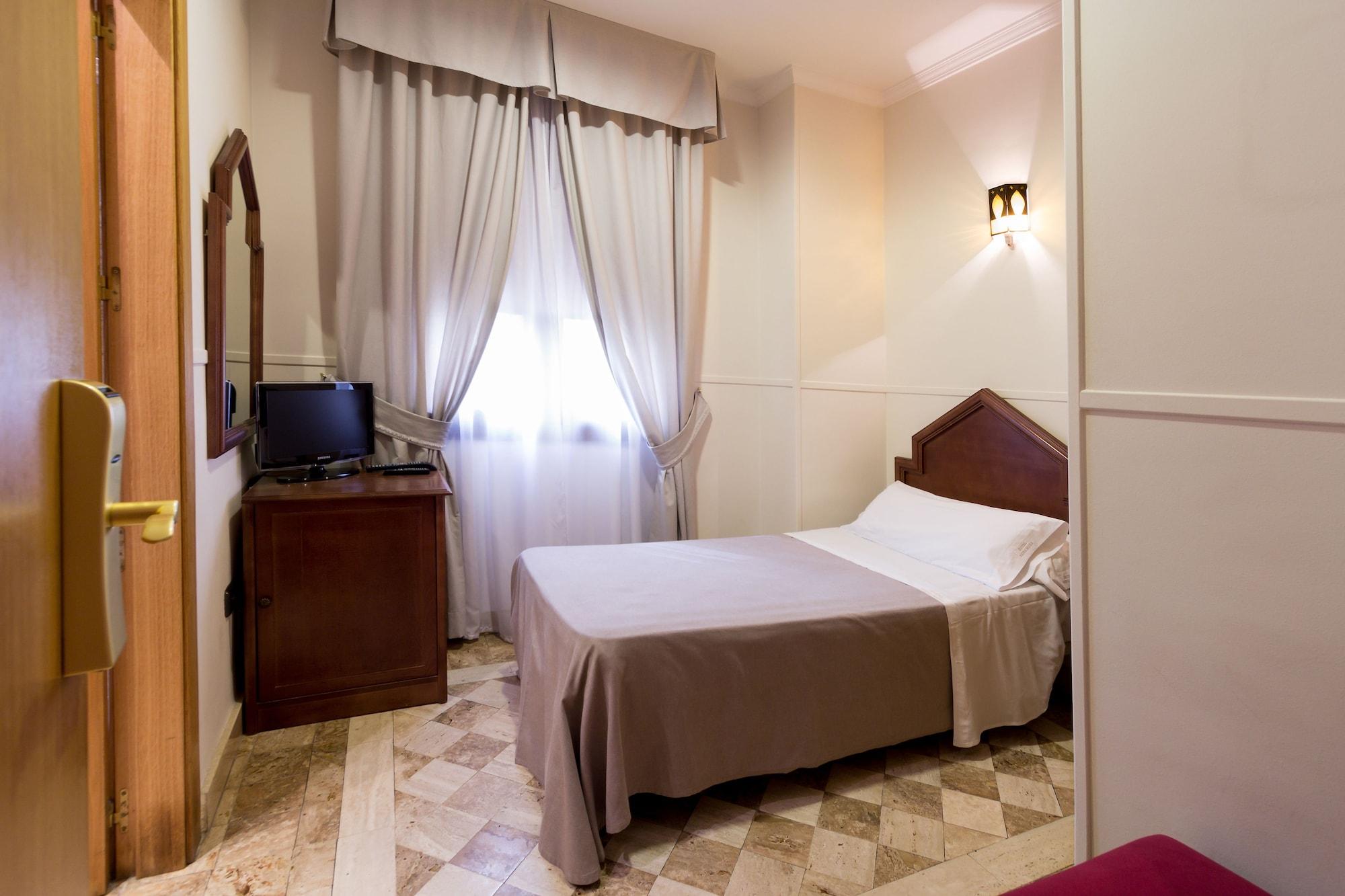 Hotel Boutique Reina Mora Гранада Стая снимка