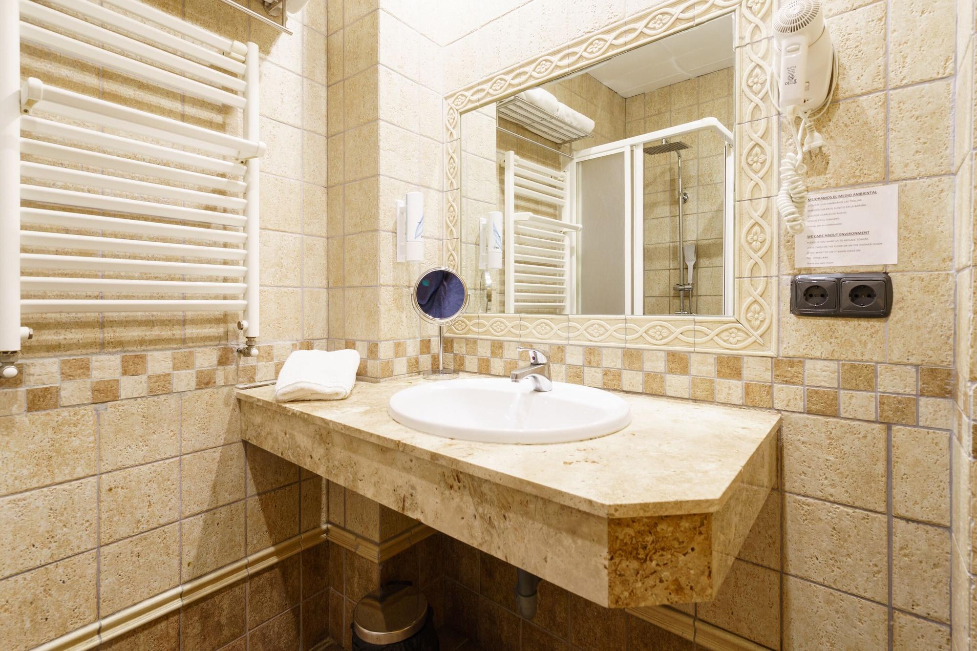 Hotel Boutique Reina Mora Гранада Екстериор снимка