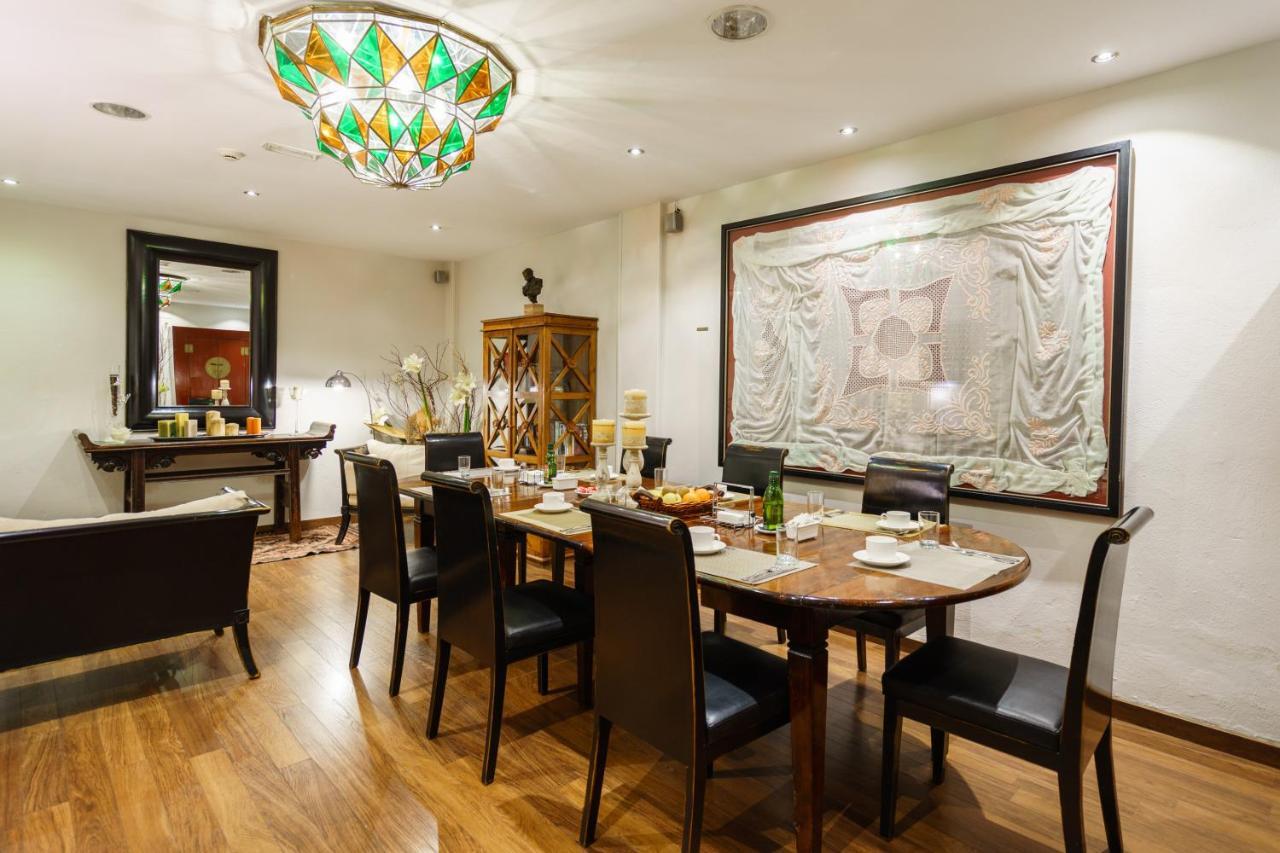 Hotel Boutique Reina Mora Гранада Екстериор снимка